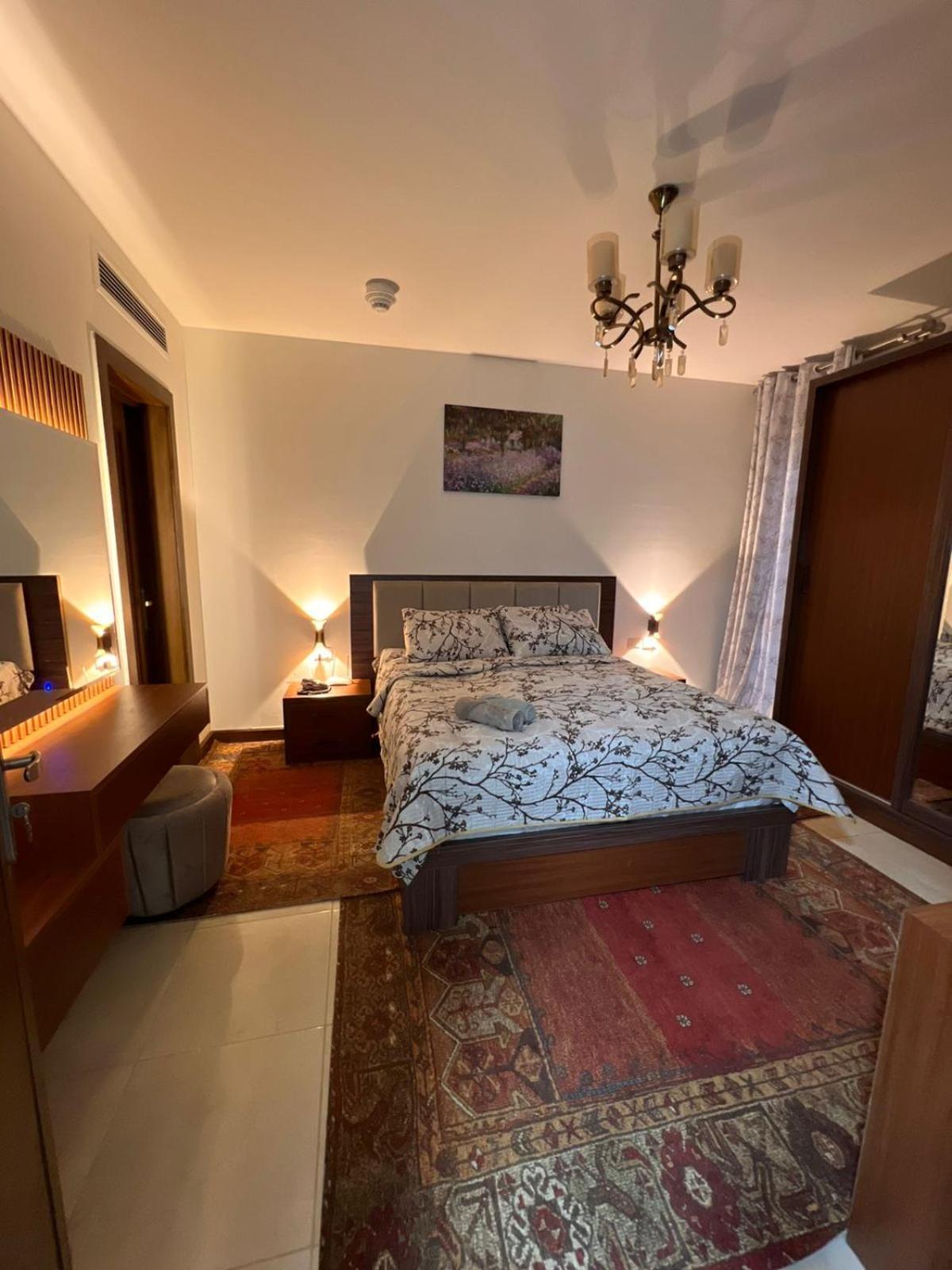 غرفتين مفروشة مودرن بورتو نيو كايرو Apartment *